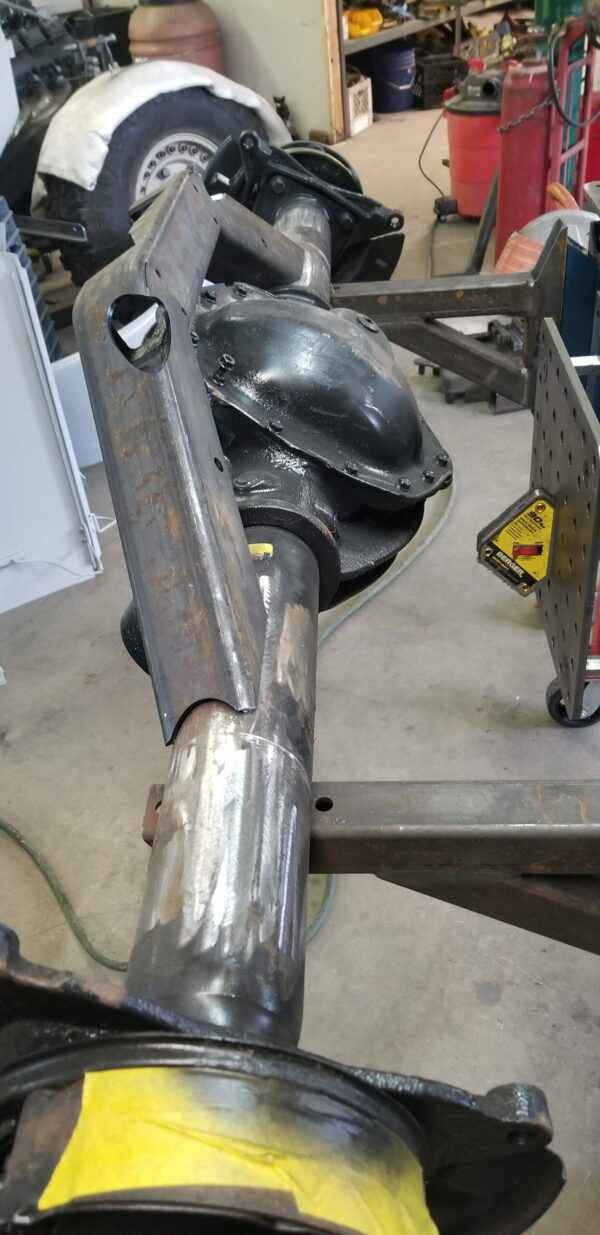 Axle hanger, Welding on an Axle, Axle holder